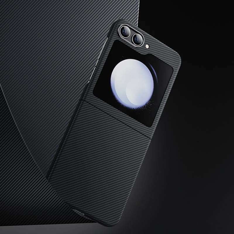 Galaxy Z Flip 5 Kılıf Karbon Fiber Benks Essential ArmorAir 600D Kevlar Kapak