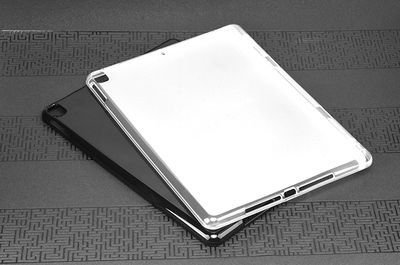 Apple iPad Pro 10.5 (7.Nesil) Patinda Kalemli Tablet Silikon