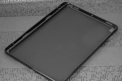 Apple iPad 10.2 (8.Nesil) Patinda Kalemli Tablet Silikon
