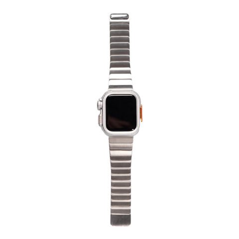 Apple Watch 7 45mm Patinda KRD-126 Sert Kasa Koruyuculu Metal Kordon
