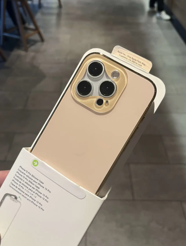 iPhone Orjinal Görüntü Mat Bobo Kapak
