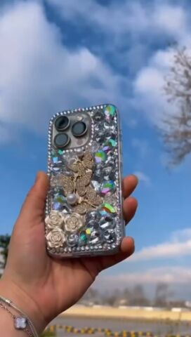 Apple iPhone 14 Pro Taşlı Butterfly Mufi Telefon Kılıfı