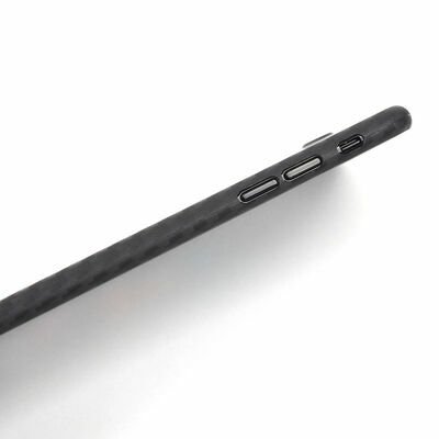Apple iPhone 8 Kılıf Wiwu Skin Carbon PP Kapak