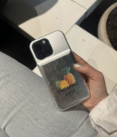iPhone Galler Seri Pineapple Silikon Kılıf