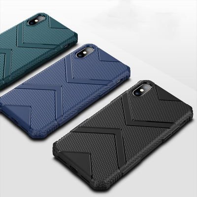 Apple iPhone X Kılıf Patinda Hank Silikon