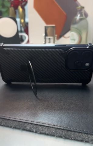 Apple iPhone Karbon Stantlı Magsafe Kılıf