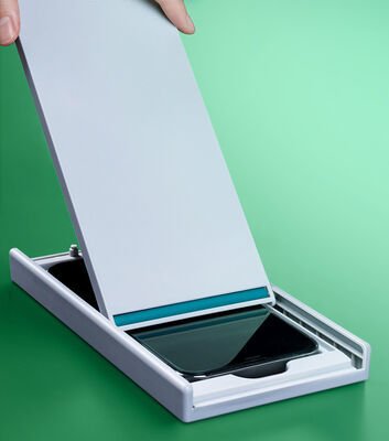 Apple iPhone 13 Pro Max Benks Little KingKong Anti-Blue Light Cam Ekran Koruyucu