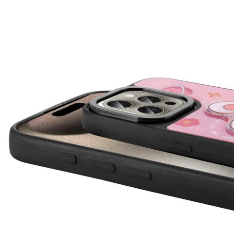 Apple iPhone 15 Pro Kılıf Parlayan Kabartmalı İkonik Figürlü Patinda Amas Silikon Kapak
