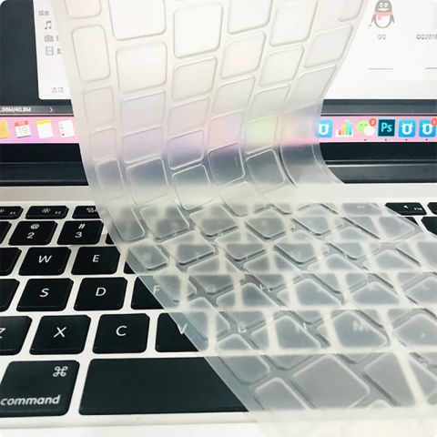 Apple Macbook 16' Touch Bar A2141 Patinda Klavye Koruyucu Transparan Buzlu Silikon Ped