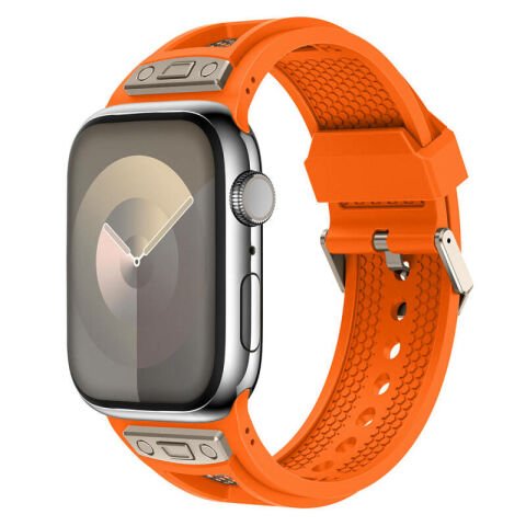 Apple Watch 42mm Patinda KRD-117 Hava Alabilen Delikli Metal Süslemeli Desenli Silikon Kordon