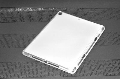 Apple iPad 10.2 2021 (9.Nesil) Patinda Kalemli Tablet Silikon